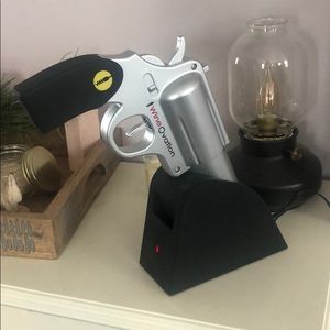 WineOvation Electric Wine Bottle Opener Pistol